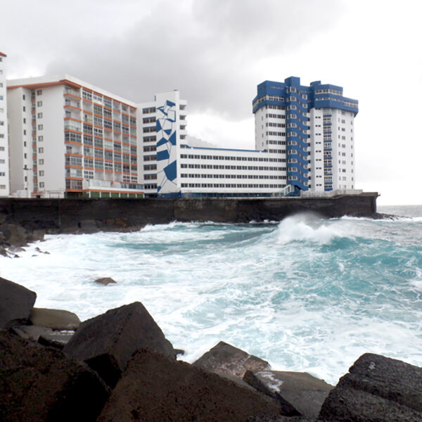 Mesa del Mar is a former hotel build as an artificial coastal rock pounded by the ocean